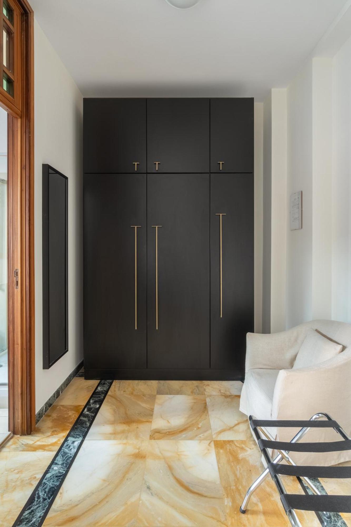 Starhost - Golden Suite Salerno Buitenkant foto