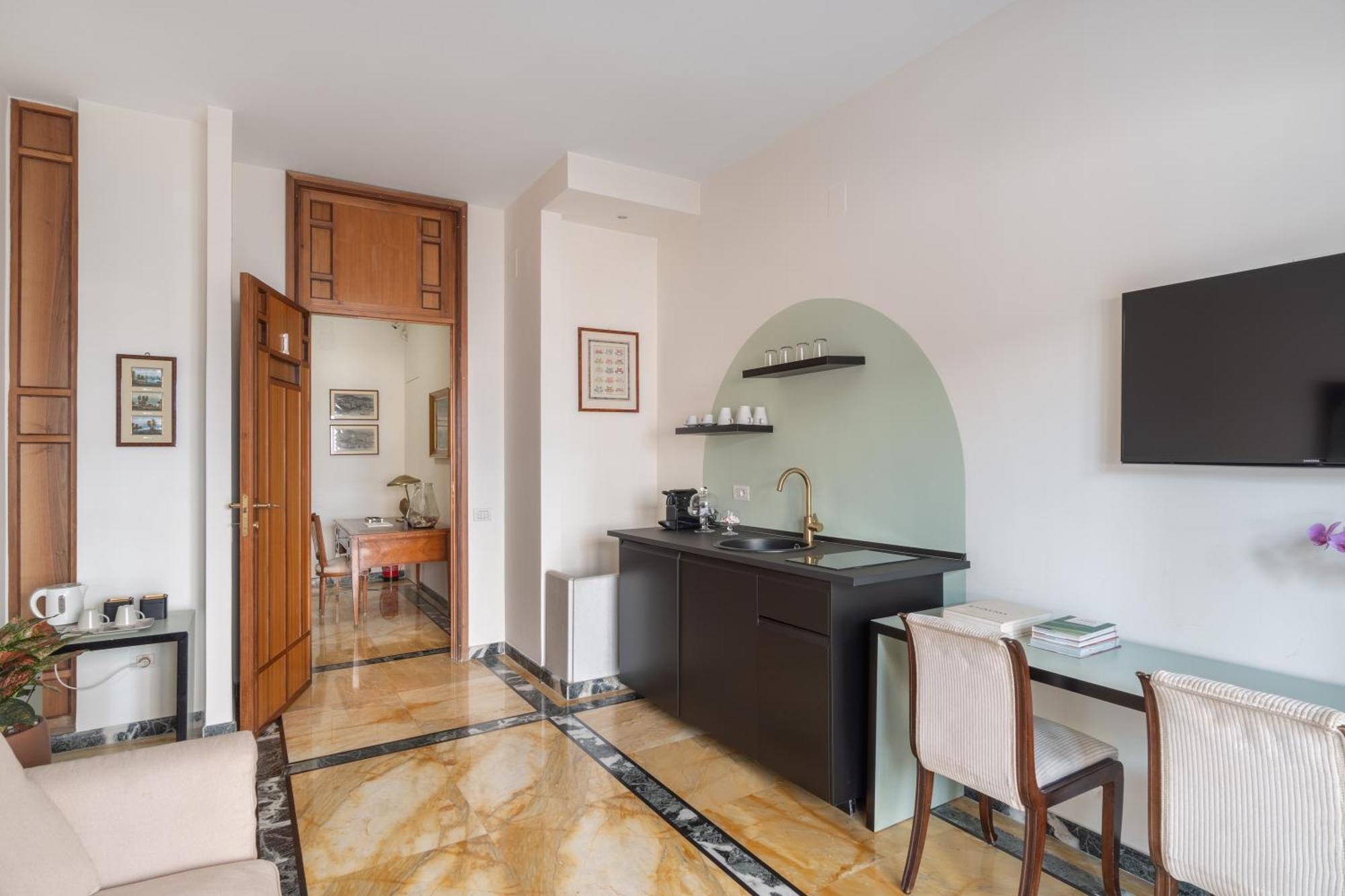 Starhost - Golden Suite Salerno Buitenkant foto